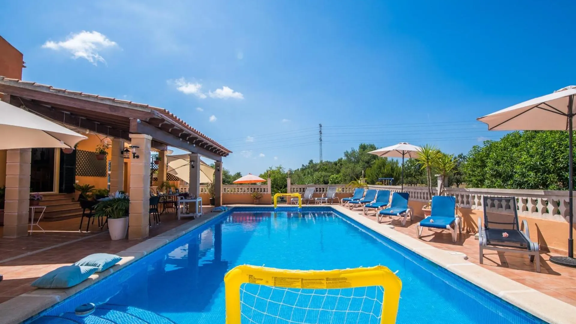 Country House In Capdepera With Pool Dom wakacyjny